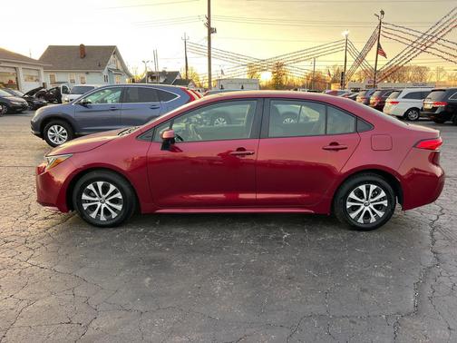 2022 Toyota Corolla LE