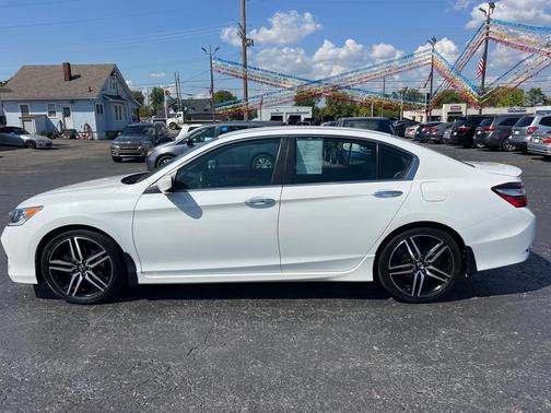 2017 Honda Accord Sport SE