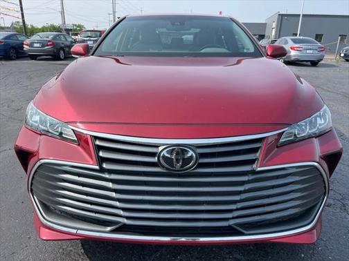 2022 Toyota Avalon XLE