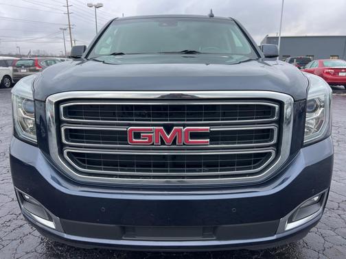 2017 GMC Yukon XL SLT