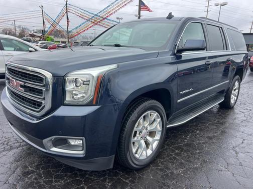 2017 GMC Yukon XL SLT