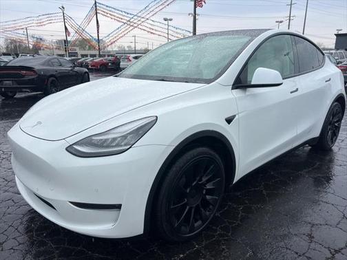 2021 Tesla Model Y LONG RANGE
