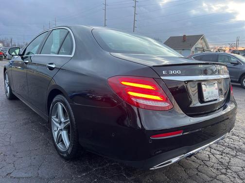 2017 Mercedes-Benz E-Class E300 4MATIC