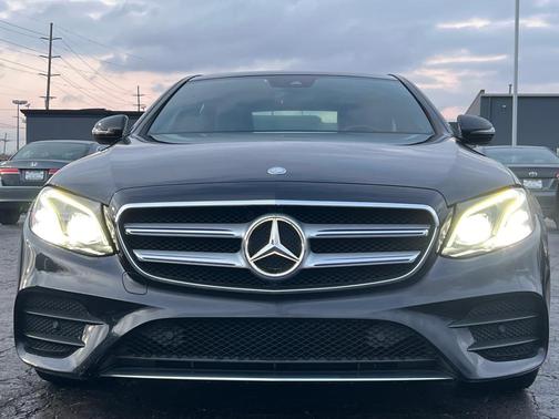 2017 Mercedes-Benz E-Class E300 4MATIC