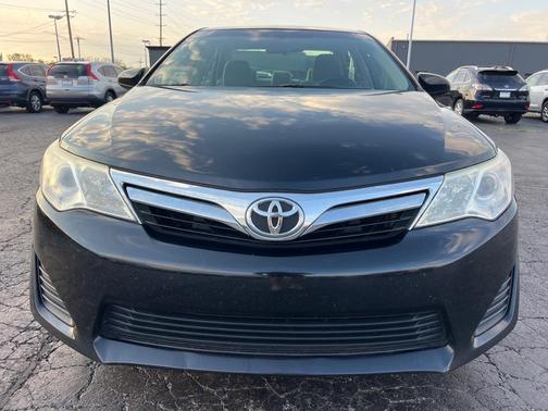 BLACK 2014 Toyota Camry L
