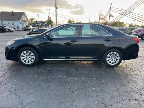 BLACK 2014 Toyota Camry L