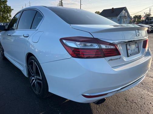 2017 Honda Accord Sport SE