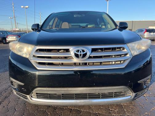 2012 Toyota Highlander SE
