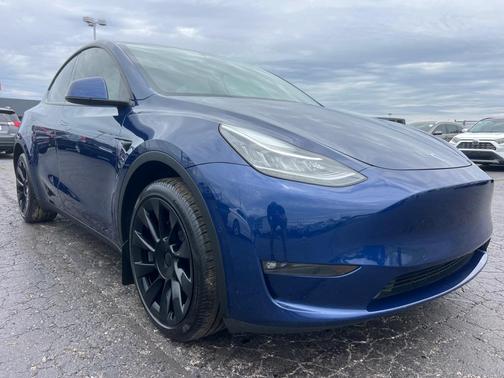 Deep Blue Metallic 2022 Tesla Model Y Long Range Dual Motor All-Wheel Drive