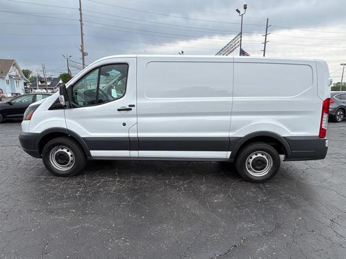 WHITE 2018 Ford Transit-150 Base