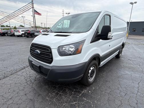WHITE 2018 Ford Transit-150 Base