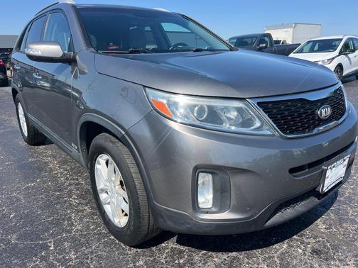 GRAY 2014 Kia Sorento LX