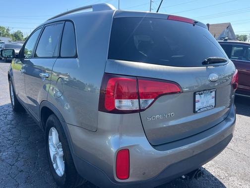 GRAY 2014 Kia Sorento LX