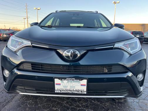 2018 Toyota RAV4 Adventure