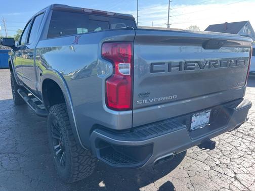 TITANI 2020 Chevrolet Silverado 1500 RST