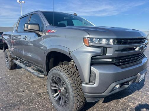 TITANI 2020 Chevrolet Silverado 1500 RST