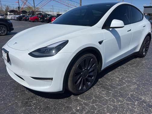 2022 Tesla Model Y PERFORMANCE