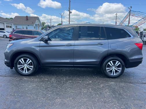 GRAY 2016 Honda Pilot EX-L