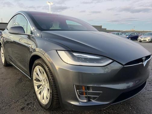 2017 Tesla Model X LONG RANGE