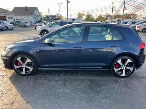 2016 Volkswagen Golf GTI 2.0T Autobahn w/Performance Package 4-Door