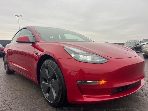2022 Tesla Model 3 Long Range
