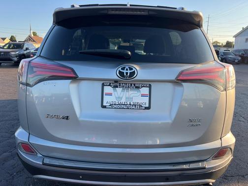 2018 Toyota RAV4 Adventure