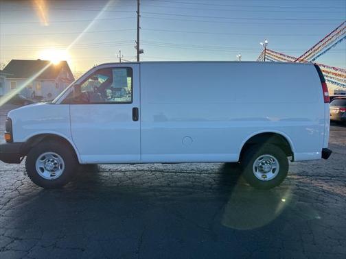 2015 Chevrolet Express 2500 Work Van
