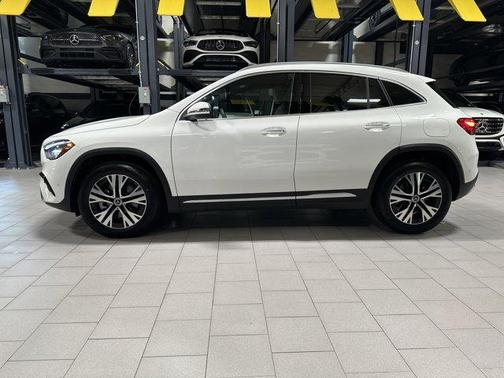 2025 Mercedes-Benz GLA 250 Base 4MATIC