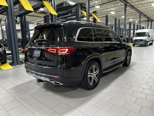 2022 Mercedes-Benz GLS 450 4MATIC