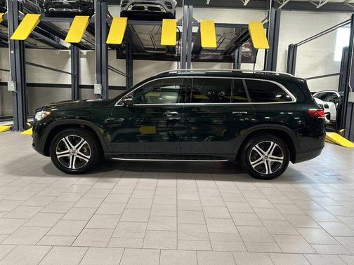 2022 Mercedes-Benz GLS 450 4MATIC