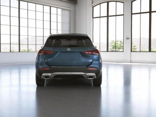 2021 Mercedes-Benz GLA 250 Base 4MATIC