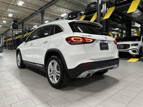 Polar White 2023 Mercedes-Benz GLA 250 Base 4MATIC