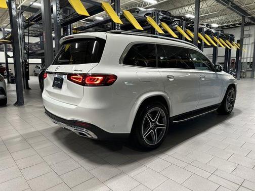 2022 Mercedes-Benz GLS 450 4MATIC