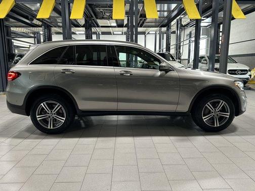 2021 Mercedes-Benz GLC 300 Base 4MATIC
