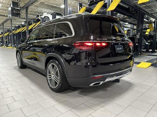Obsidian Black Metallic 2024 Mercedes-Benz GLS 450 4MATIC