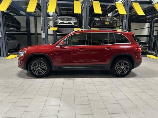 2024 Mercedes-Benz GLB 250 Base 4MATIC