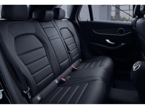 2022 Mercedes-Benz GLC 300 Base 4MATIC