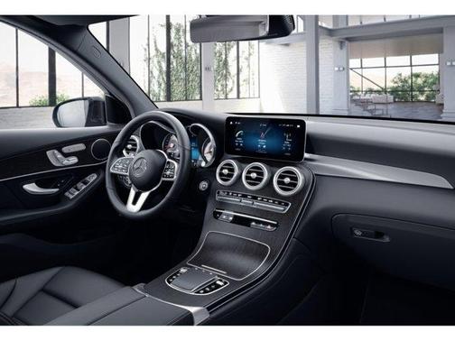 2022 Mercedes-Benz GLC 300 Base 4MATIC