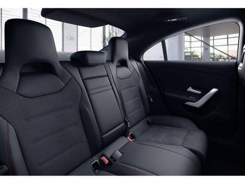 2022 Mercedes-Benz CLA 250 Base 4MATIC