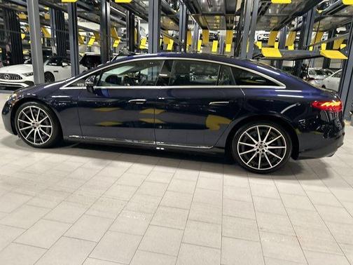 2022 Mercedes-Benz EQS 580 Base 4MATIC