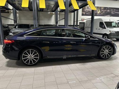 2022 Mercedes-Benz EQS 580 Base 4MATIC