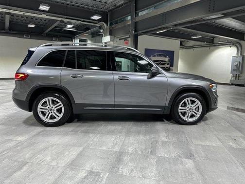 2022 Mercedes-Benz GLB 250 Base 4MATIC