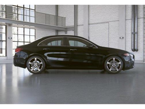 2022 Mercedes-Benz A-Class A 220 4MATIC