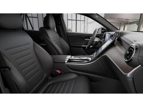 2025 Mercedes-Benz GLC 300 Base 4MATIC