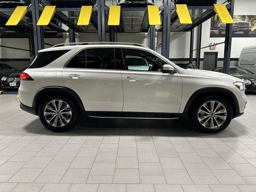 2022 Mercedes-Benz GLE 350 Base 4MATIC