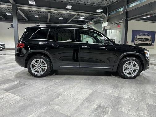 2022 Mercedes-Benz GLB 250 Base 4MATIC