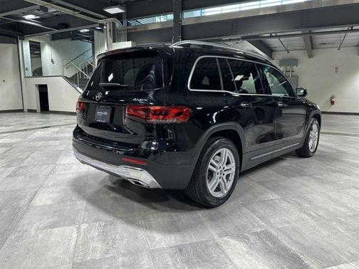 2022 Mercedes-Benz GLB 250 Base 4MATIC