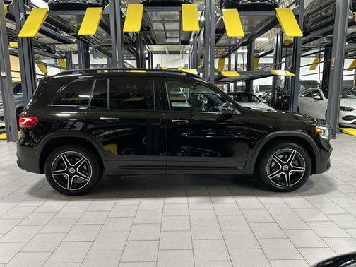 2023 Mercedes-Benz GLB 250 Base 4MATIC