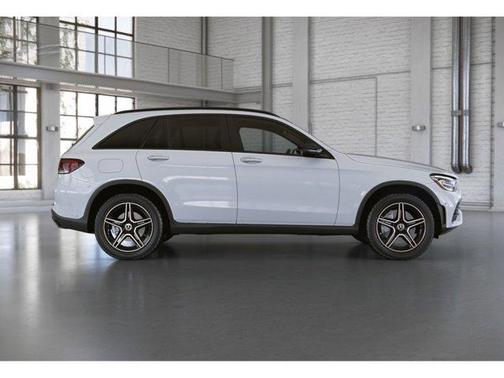 2022 Mercedes-Benz GLC 300 Base 4MATIC