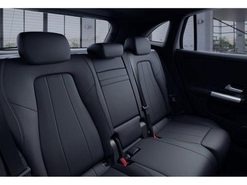 2023 Mercedes-Benz GLA 250 Base 4MATIC